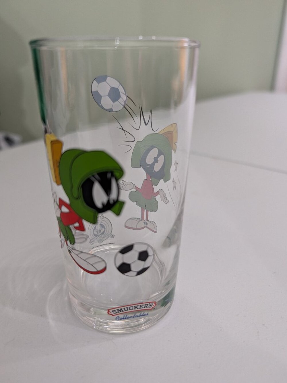 Vintage Smucker's Marvin the Martian Collectable Glass - Looney Tunes - Soccer